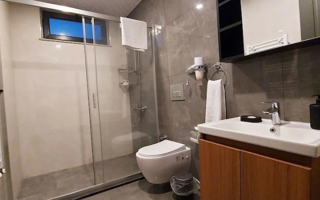 Professionally Maintained Spacious New Suites 2-4
