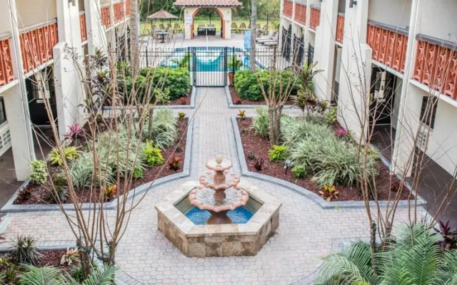 MainStay Suites