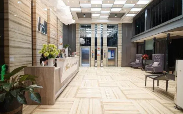 Back Street Boutique Hotel