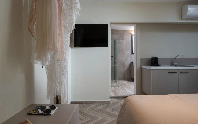 Olenia Luxury Apartments