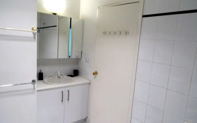 Roomerang at Excelsior Circa 7