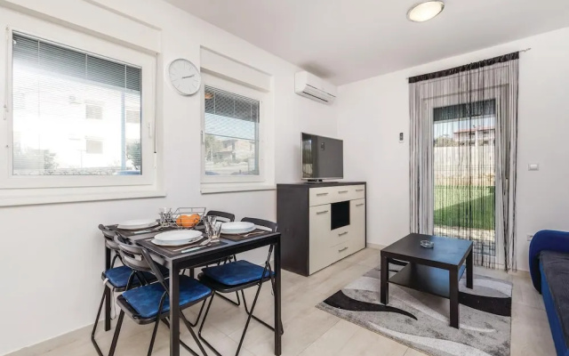 Stunning Home in Novalja With Wifi and 1 Bedrooms