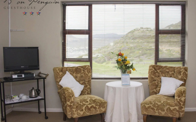 15 On Penguin Guest House