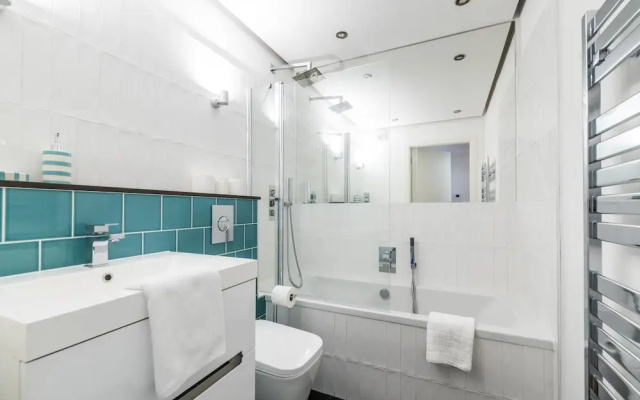NEW Modern 2BD Flat in Shoreditch With Balcony