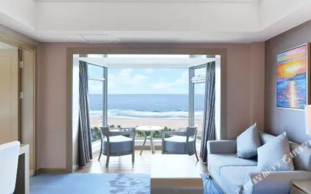 Ocean Rise Hotel