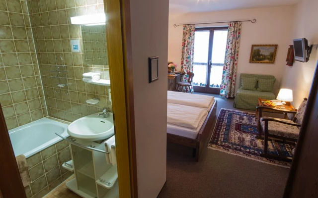 Hotel Alexandra
