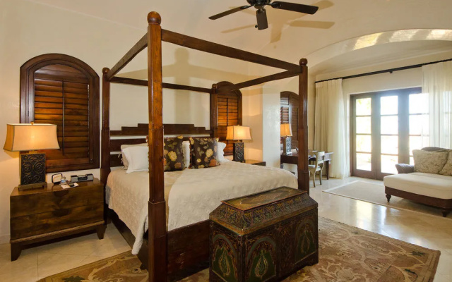 Villa Las Arenas by Cabo Villas