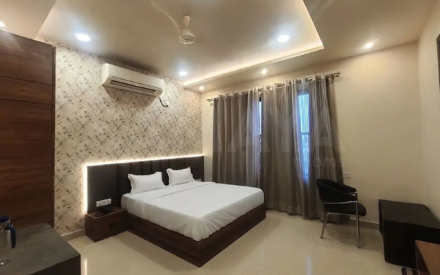Goroomgo Ashiyana Residency Lucknow