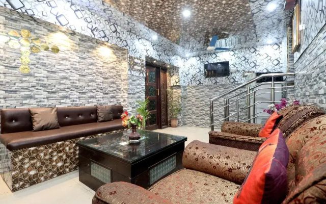 Hotel Kamal by OYO Rooms