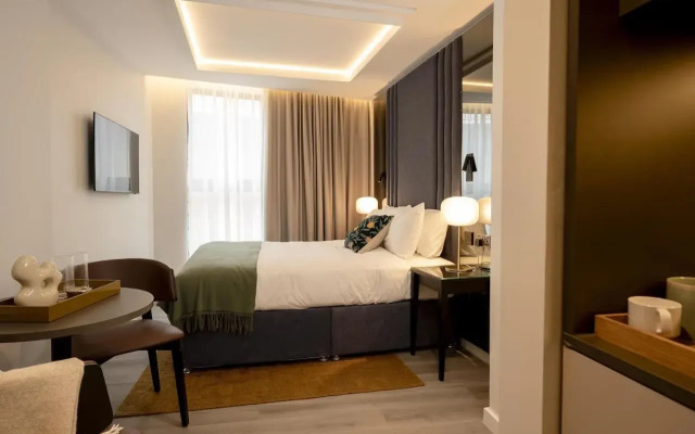 The Hobson Cambridge By Adina