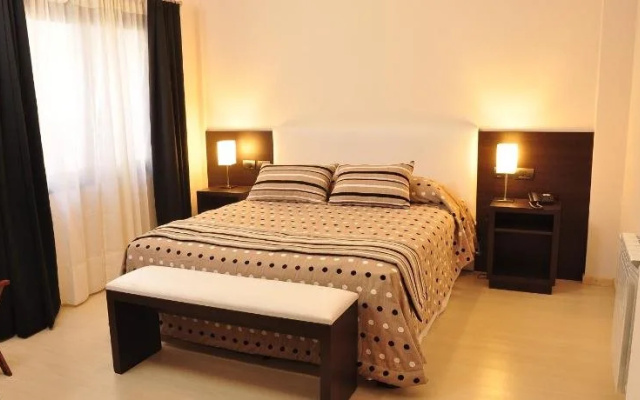 San Martin Plaza Hotel