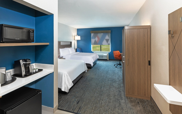 Holiday Inn Express - Suites Houston Space Ce