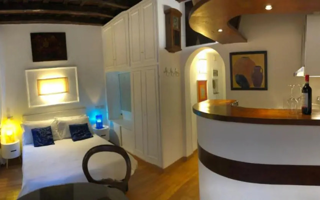 Oldtownflat38 (Adults Only)