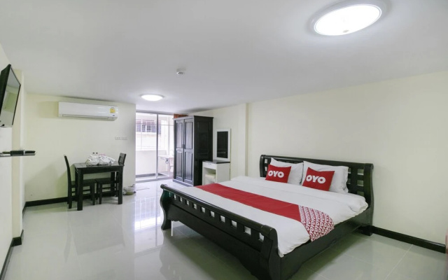 Sunee Place Hotel by OYO