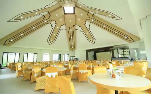 Puncak Raya Hotel