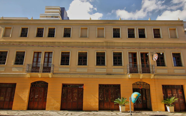 Roma Hostel