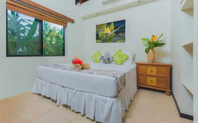 Muri Beach Resort