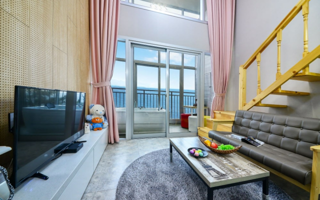Yeosu Feeling Pension