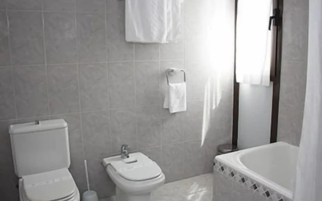 Hotel Torrebillela