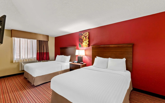 SureStay Plus by Best Western San Antonio Fiesta Inn
