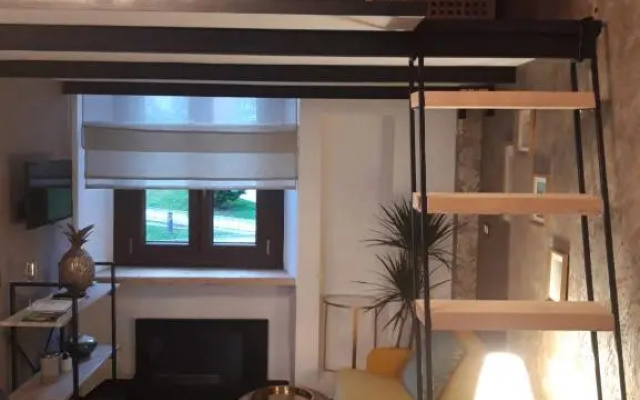 900 meters from Metro&Station CEVA STUDIO