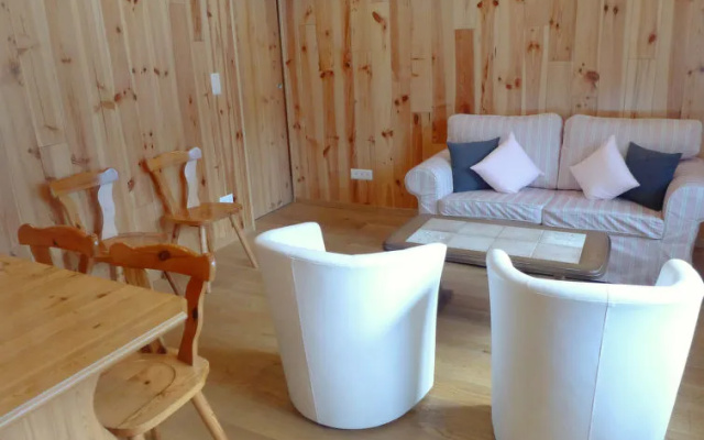 Anna - Two Bedroom