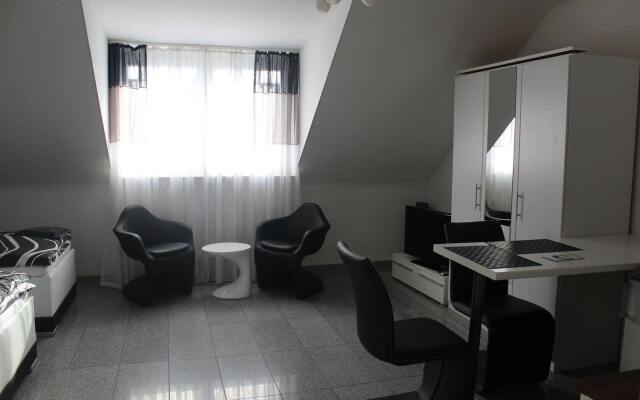 Отель Lipp Apartments Германия, Кёльн - отзывы, цены и фото номеров - забронировать отель Lipp Apartments онлайн комната для гостей