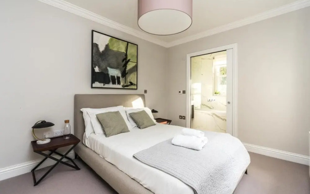 Stunning 2BD Flat Notting Hill Heart of Westend