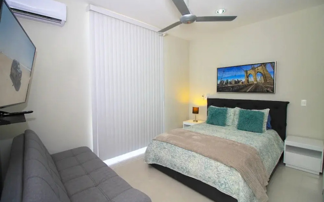 Riviera Towers 2BR & Pool