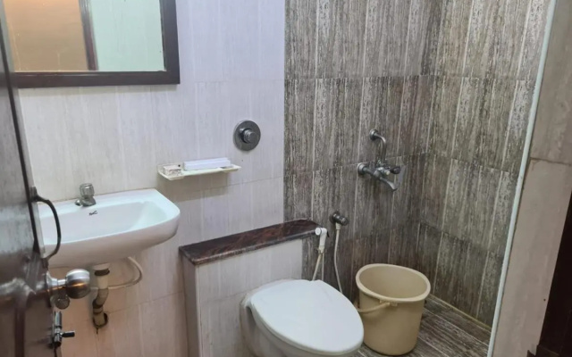 Hotel Nadaradjane Residency