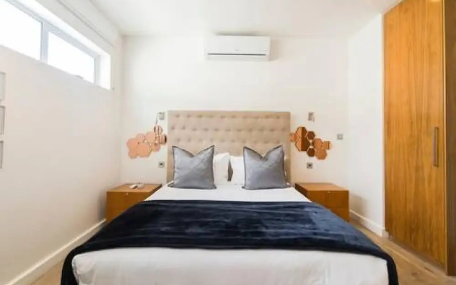 Beautiful Holiday Apartment Overlooking the Beach Modoco