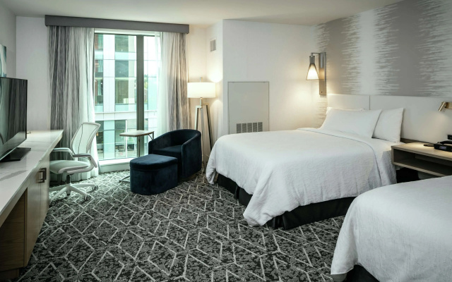 Hilton Garden Inn Seattle Bellevue Downtown, WA