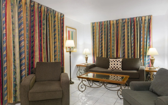 Carriage House Resort Motel