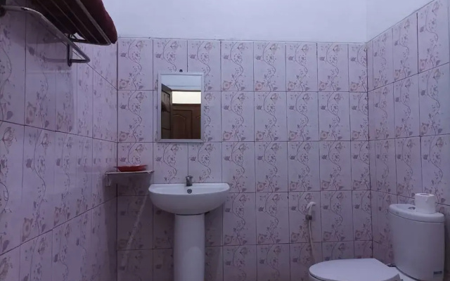 Robbani Edotel Liwa Syariah