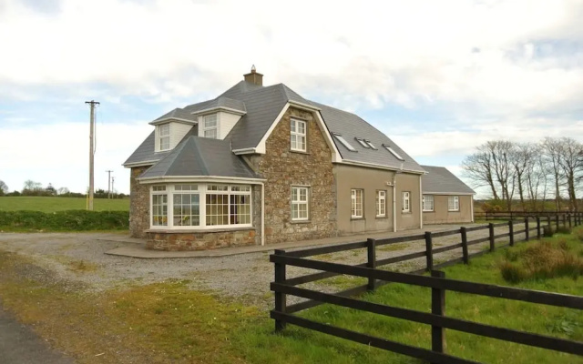 Immaculate 5-bed House in Glin, Limerick