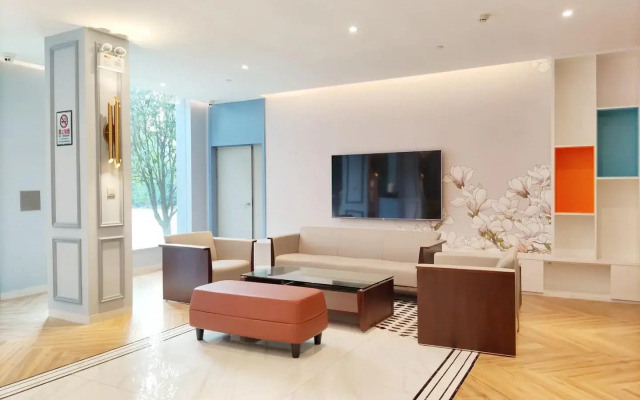 Magnotel Hotel (Nanning Youyi Road)