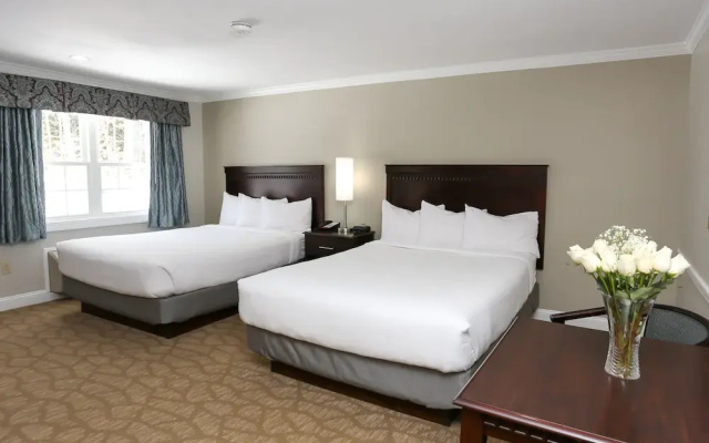 Golden Apple Inn