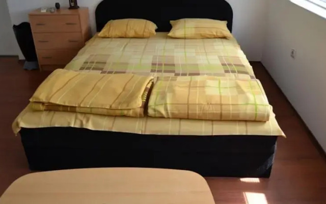 Hostel Sponsor