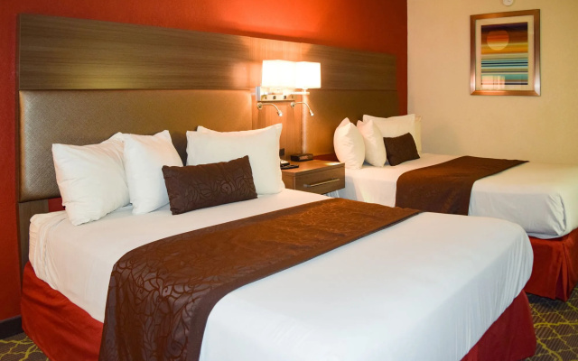 American Inn & Suites West Memphis I-40/I-55
