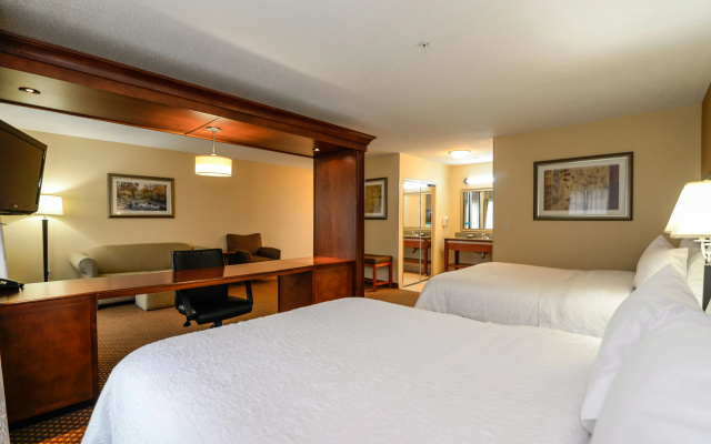 Hampton Inn & Suites Detroit/Chesterfield Township