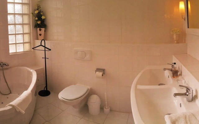 Hotel Le Manoir