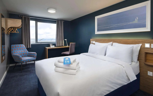 Travelodge Burton A38 Southbound