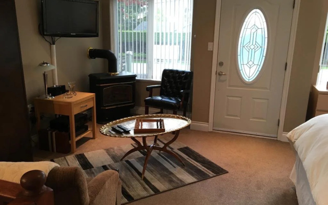 Corbett Guest Suites