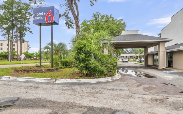 Studio 6 Extended Stay - Summerville, SC - Charleston
