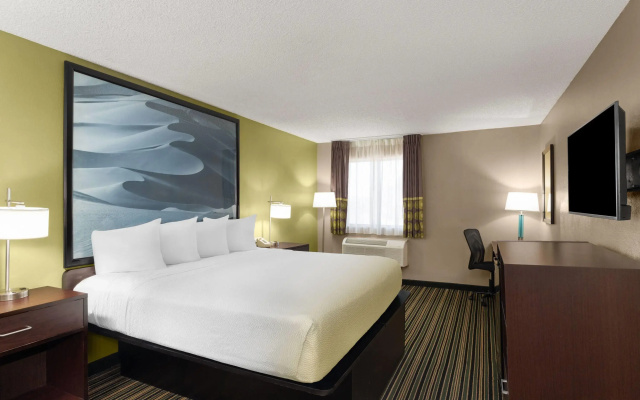Super 8 by Wyndham Casa Grande