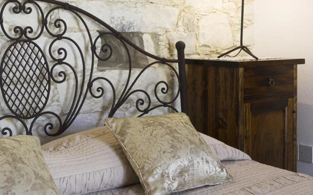 Anerada House