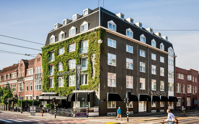 Отель Alfred Hotel Нидерланды, Амстердам - 4 отзыва об отеле, цены и фото номеров - забронировать отель Alfred Hotel онлайн вид на фасад