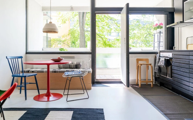 Helsinki home by Johanna Gullichsen