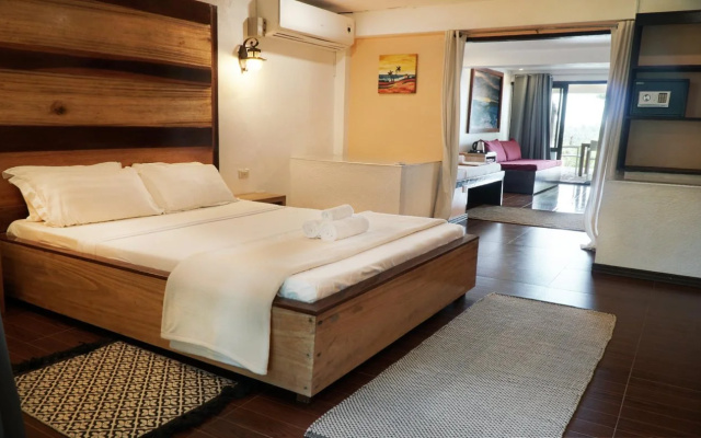 Maya Siargao Villa and Golf