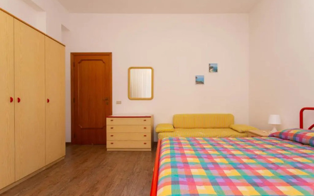 S173 - Sirolo, Ampio Trilocale Comodo Ai Servizi Sx